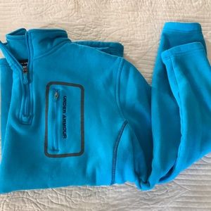 Under armour 1/4 zip pullover EUC size M